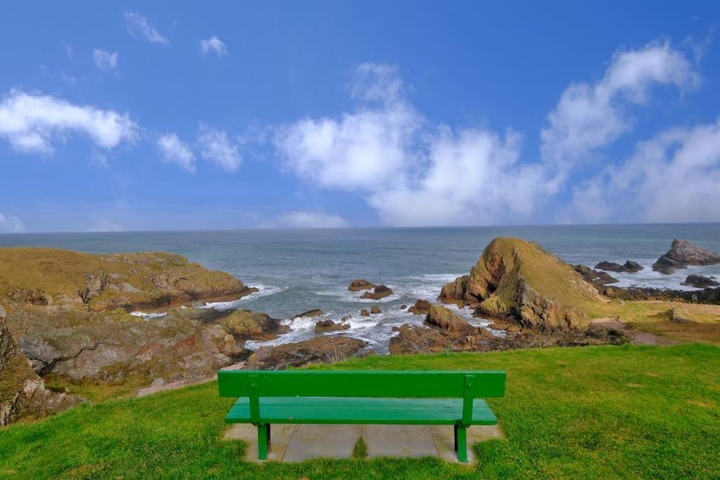 Cliff Top Cottage With Sea Views Portknockie Dış mekan fotoğraf